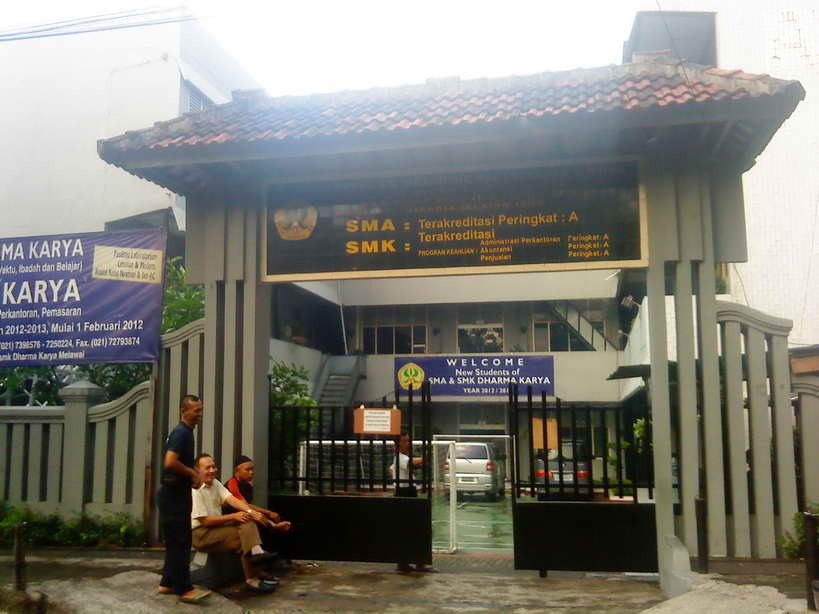 SMA & SMK Dharma Karya