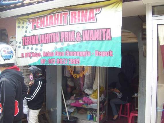 Penjahit Rina