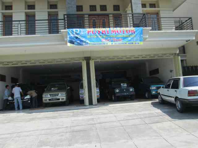 Putri Motor