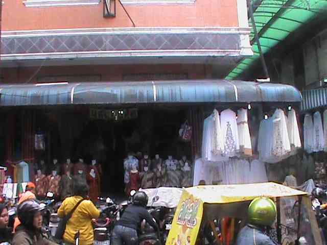 Toko Kain Madinah