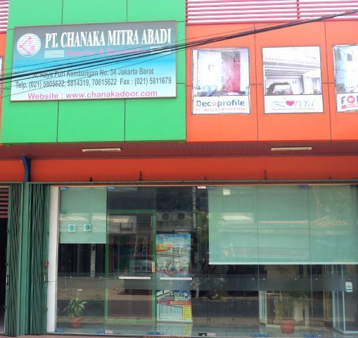 Chanaka Mitra Abadi. PT
