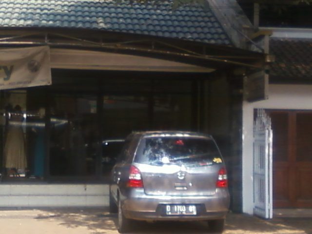 Cihampelas Family Taylor & Moslem Boutique