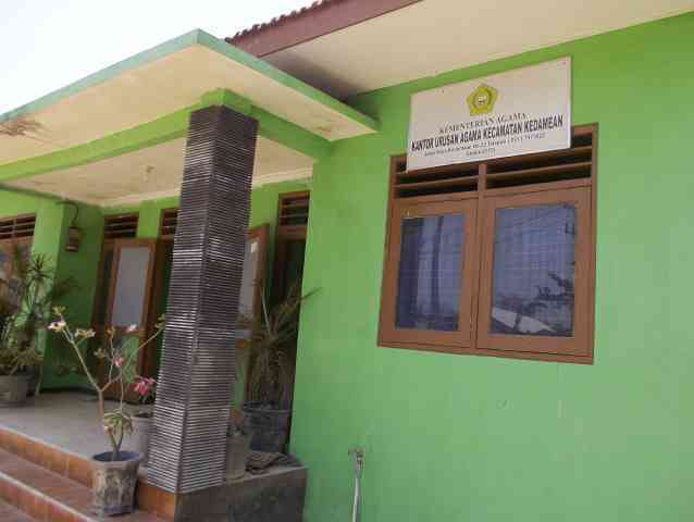 Kantor Urusan Agama (KUA) Kedamean