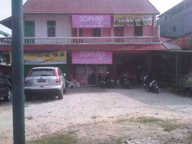 Sophie Martin BC. Ibu Rina
