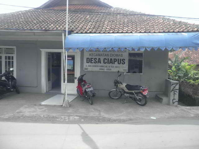 Kantor Desa Ciapus