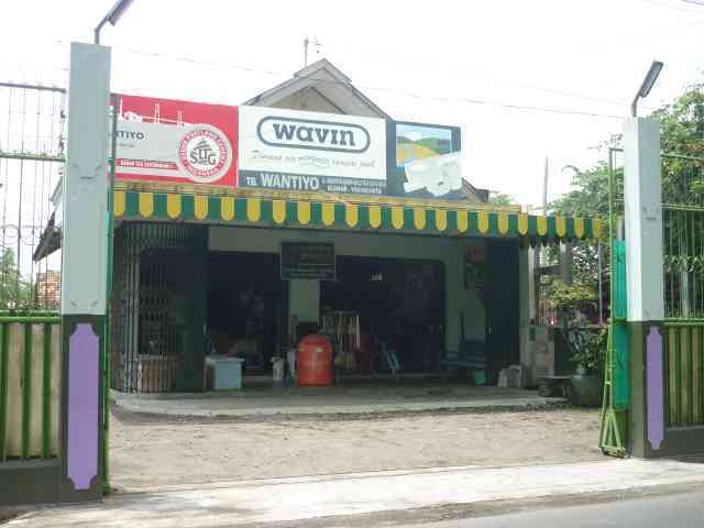 Toko Besi Wantiyo