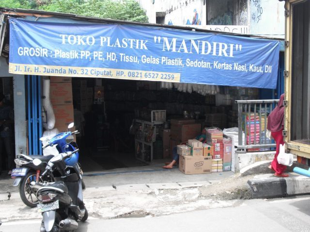 Toko Plastik Mandiri