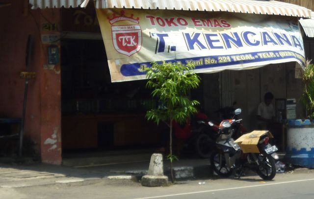 Toko Mas Kencana