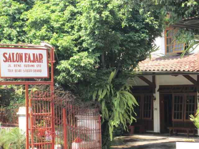 Fajar Salon