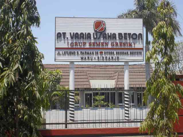 Varia Usaha Beton. PT