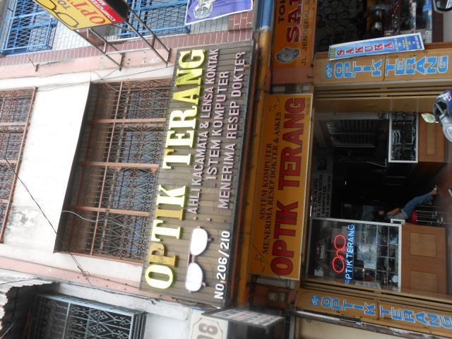Terang Optik