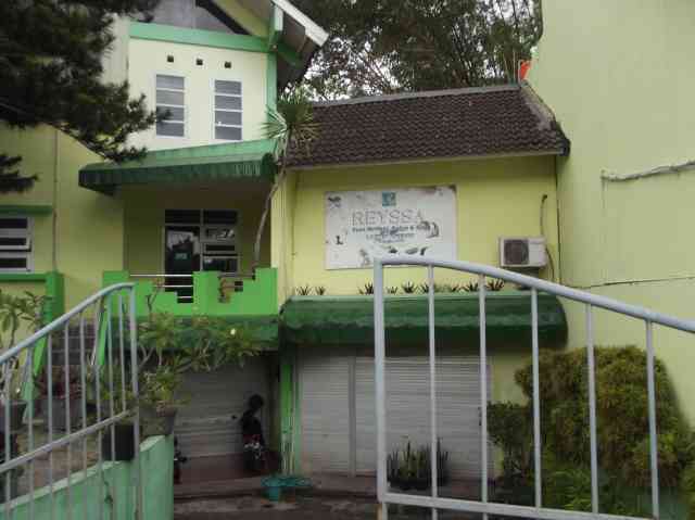 Reyssa Salon Spa