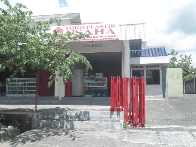 Toko Plastik Usaha