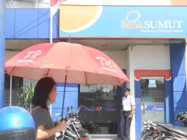 Bank SUMUT Simpang Kuala