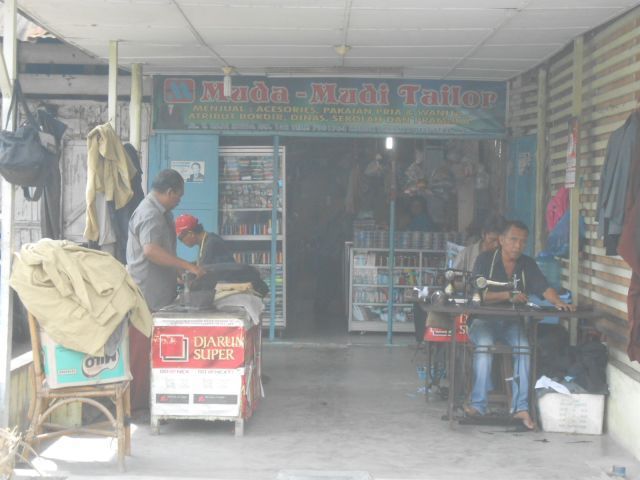 Muda Mudi Taylor