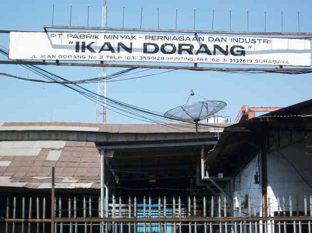 Pabrik Minyak - Perniagaan dan Industri Ikan Dorang. PT
