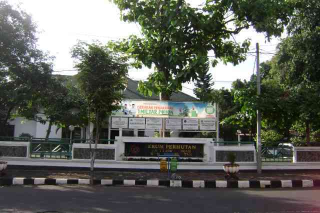 Perum Perhutani KPH Kedu Selatan