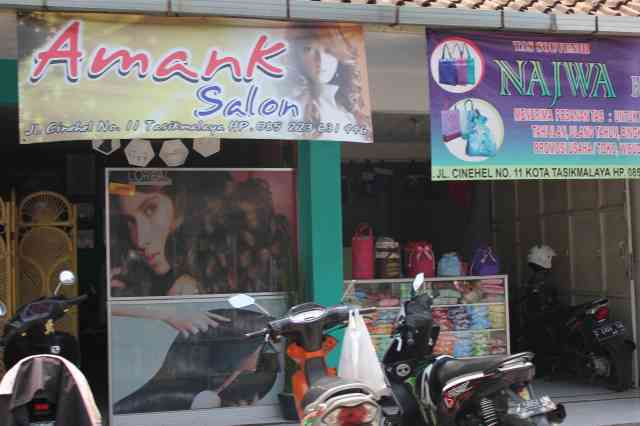 Amank Salon
