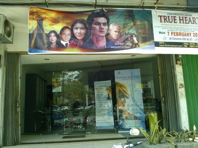 Puspita Martha International Beauty School