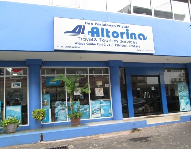Altorina Wijaya. PT - Head Office