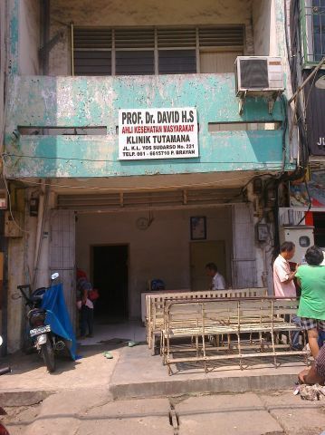 Klinik Siang Malam Tutamana