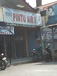 Toko Pintu Air 3