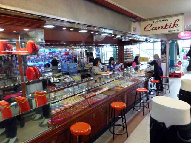 Toko Mas Cantik