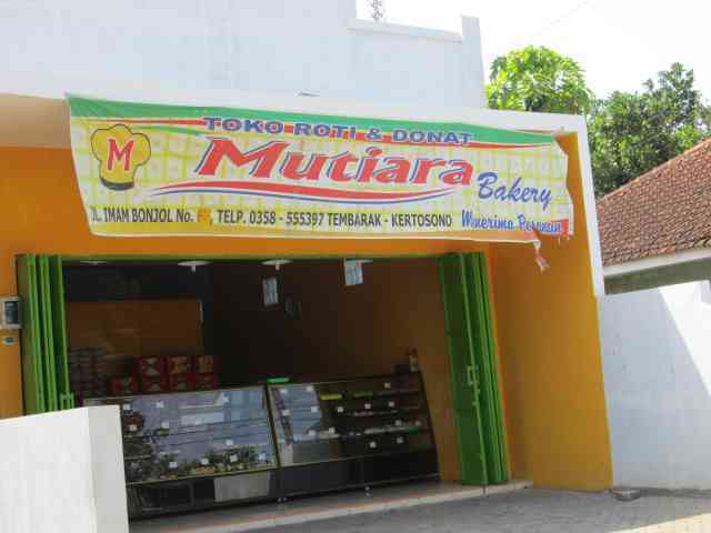 Mutiara Bakery