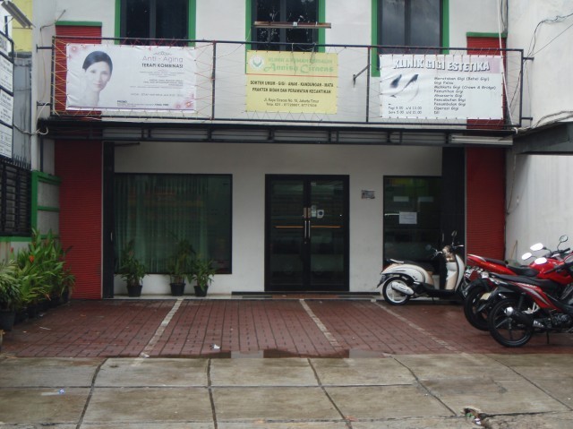 Klinik & RB Annisa Ciracas