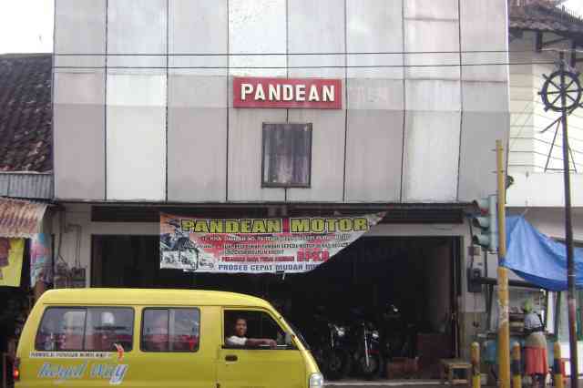 Pandean Baru Motor