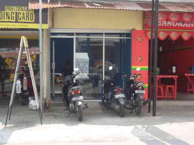 Pusat Baterai Laptop
