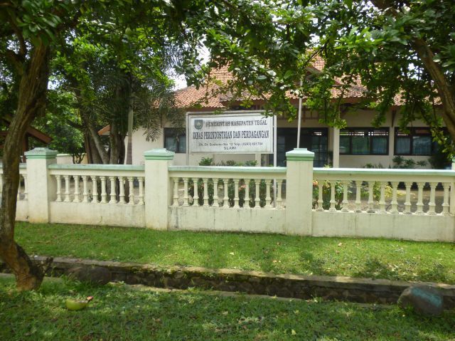 Dinas Perindustrian dan Perdagangan