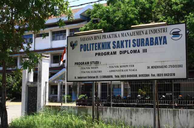 Politeknik Sakti Surabaya
