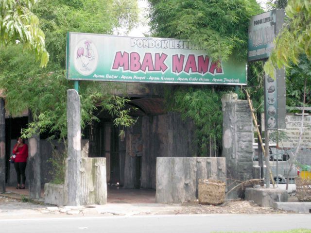 Pondok Lesehan Mbak Nana