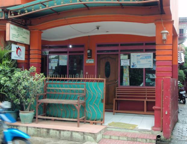 Bidan Turasmiyati Sutomo