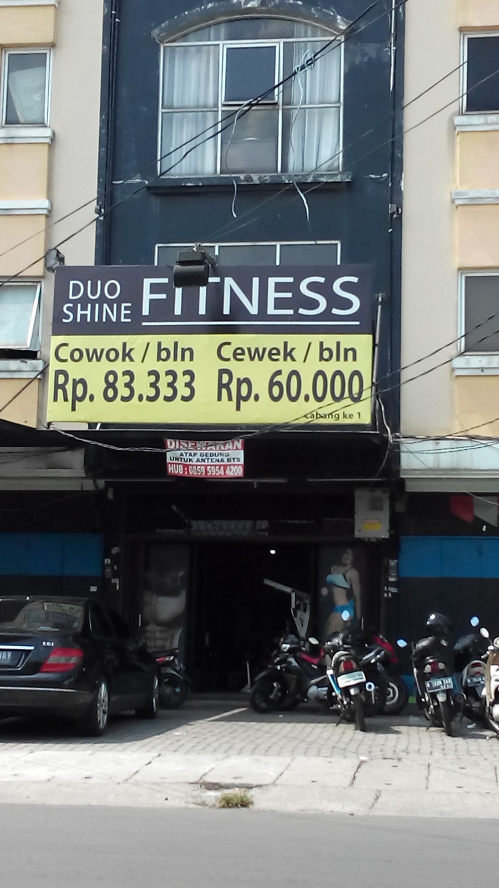 2883547