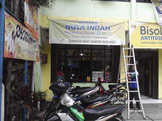 Nusa Indah Apotik