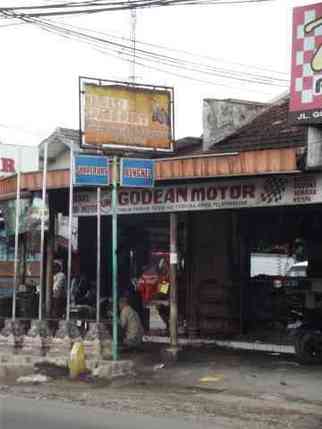 Godean Motor