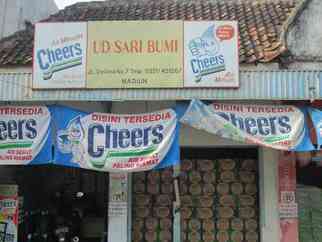 Sari Bumi. UD