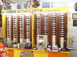 Toko Optik