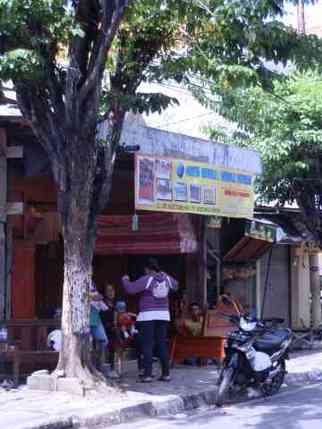 Meubel Arifin / Fatimah