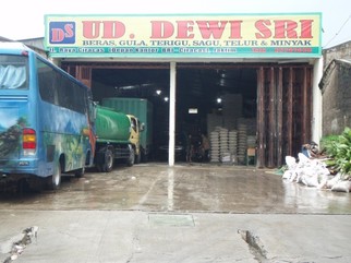 Dewi Sri. UD