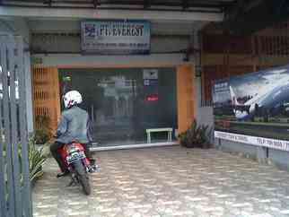 Everest Tour & Travel