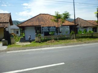 Kantor Urusan Agama (KUA) Loano