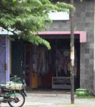 Titik Salon