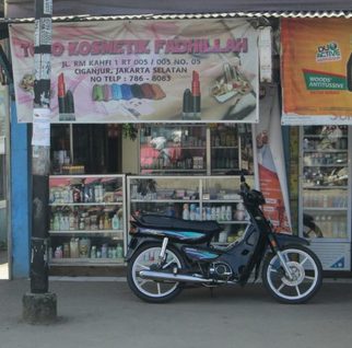 Toko Kosmetik Fadillah