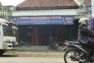 Toko Indonesia Putri