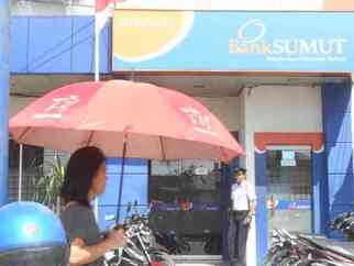 Bank SUMUT Simpang Kuala