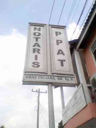 Kantor Notaris Emas Deliana SH.SP.N