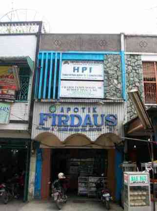 Apotik Firdaus 